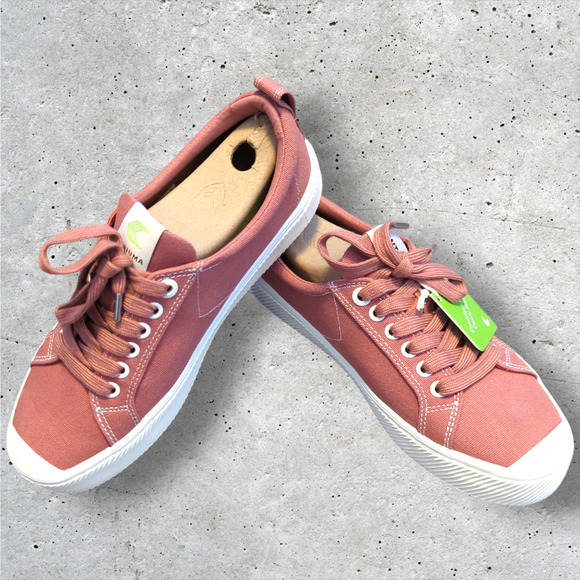 CARIUMA + Pantone Rose Low Profile Canvas Sneakers Tennis Shoes Women's 9.5 - Picture 4 of 10